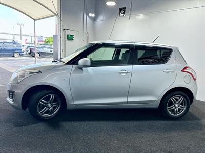 2015 Suzuki Swift - Thumbnail