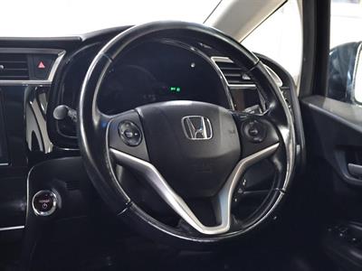 2017 Honda Shuttle - Thumbnail