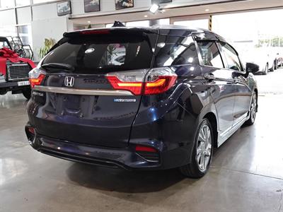 2017 Honda Shuttle - Thumbnail