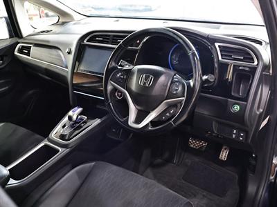 2017 Honda Shuttle - Thumbnail