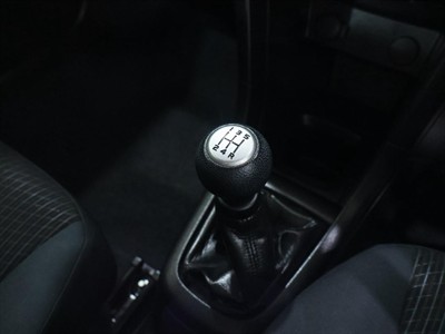 2014 Suzuki Swift - Thumbnail