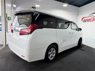 2023 Toyota Alphard - Thumbnail