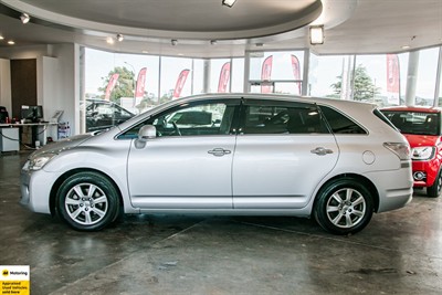 2012 Toyota Mark-X - Thumbnail