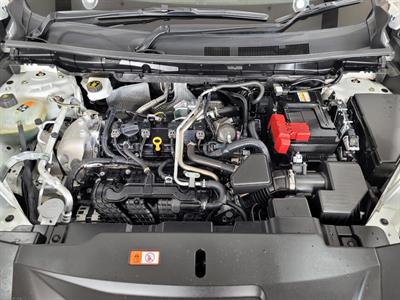 2024 Mitsubishi Outlander - Thumbnail