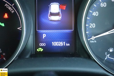 2017 Toyota C-HR - Thumbnail