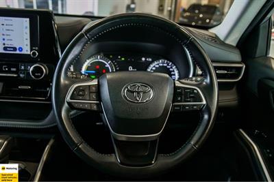 2023 Toyota Highlander - Thumbnail