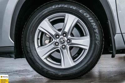 2023 Toyota Highlander - Thumbnail