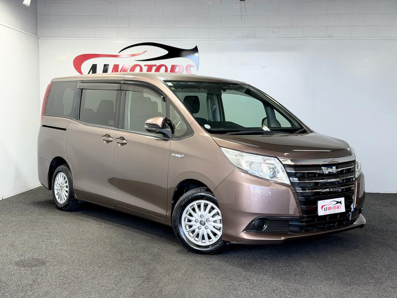 2015 Toyota Noah