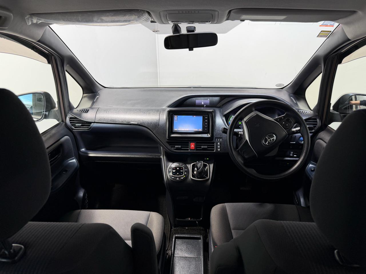 2015 Toyota Noah