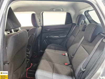 2019 Suzuki Swift - Thumbnail