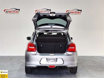 2019 Suzuki Swift - Thumbnail