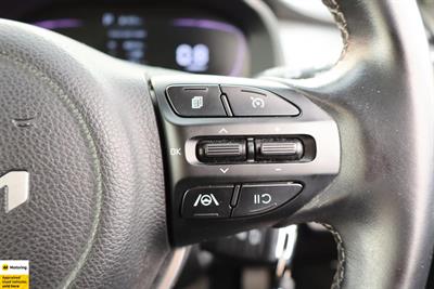 2025 Kia Stonic - Thumbnail