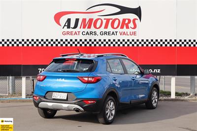 2025 Kia Stonic - Thumbnail