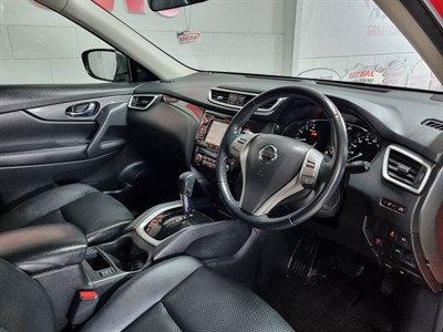 2015 Nissan X-Trail - Thumbnail