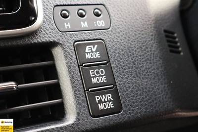 2014 Toyota Voxy - Thumbnail