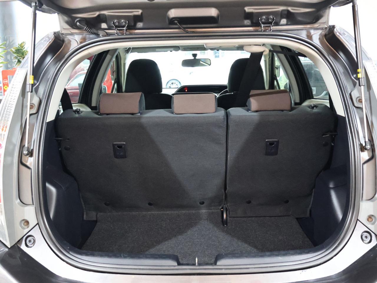 2012 Toyota Aqua