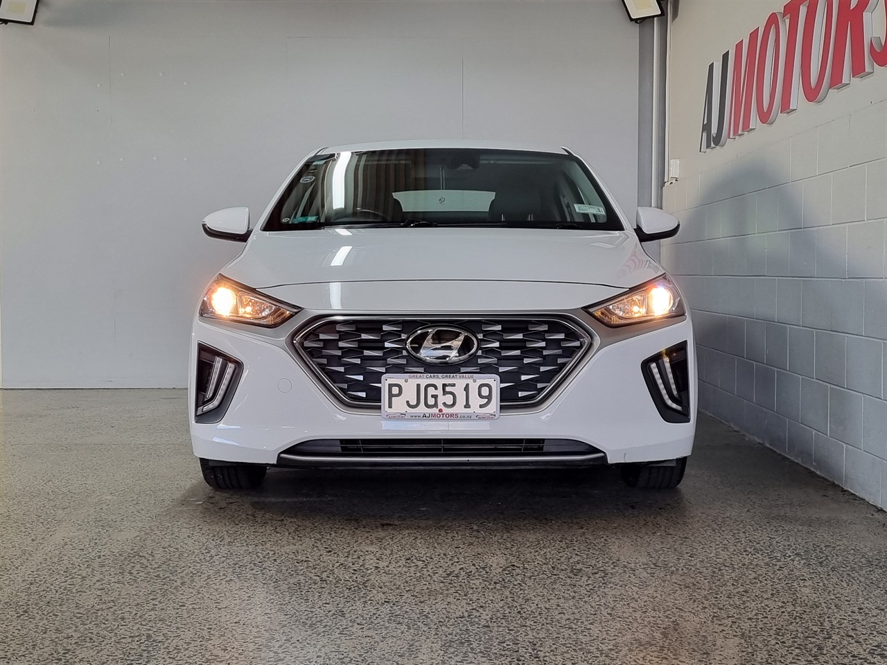 2022 Hyundai IONIQ