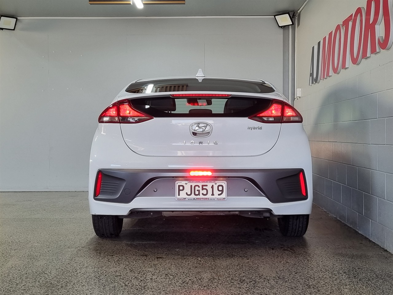 2022 Hyundai IONIQ