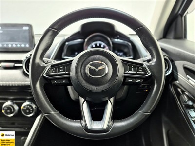 2017 Mazda Demio - Thumbnail