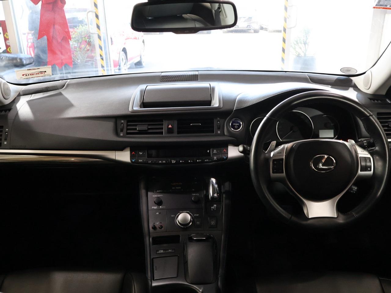2013 Lexus CT 200h