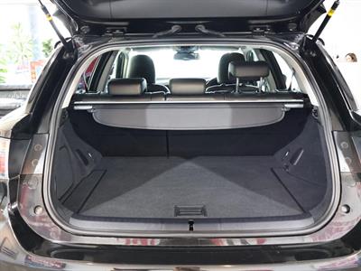 2013 Lexus CT 200h - Thumbnail