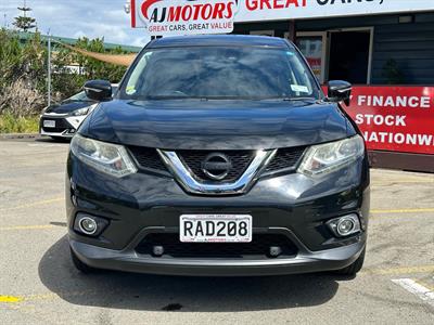 2017 Nissan X-Trail - Thumbnail