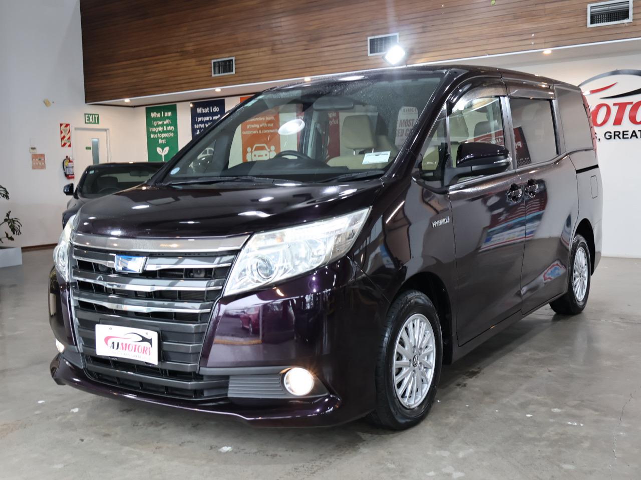2015 Toyota Noah