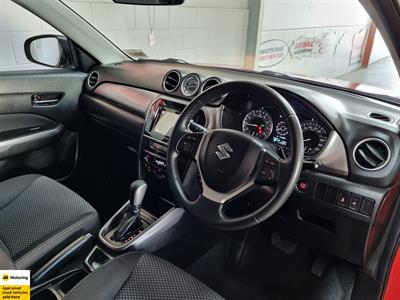 2019 Suzuki Vitara - Thumbnail