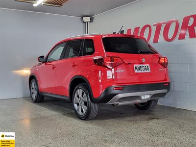 2019 Suzuki Vitara - Thumbnail