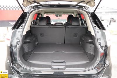 2016 Nissan X-Trail - Thumbnail
