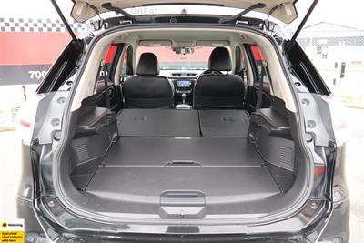 2016 Nissan X-Trail - Thumbnail