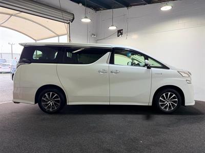 2015 Toyota Vellfire - Thumbnail