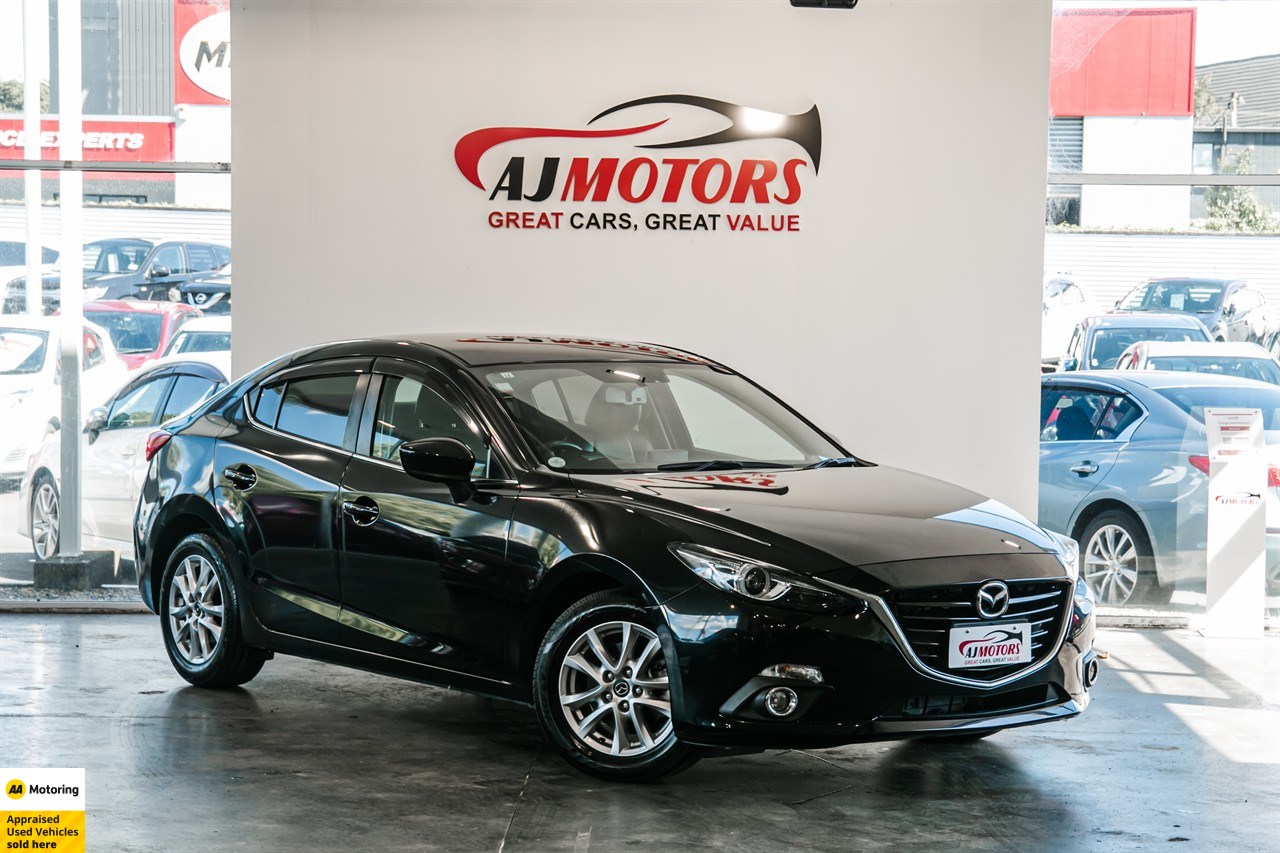 2013 Mazda Axela