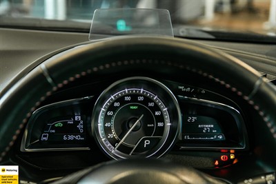 2013 Mazda Axela - Thumbnail