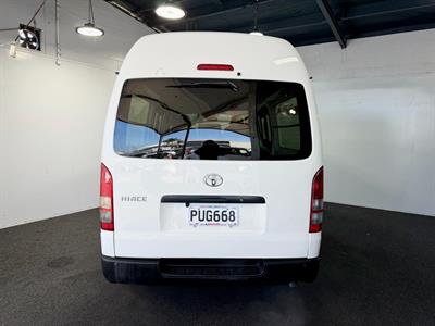 2019 Toyota Hiace - Thumbnail