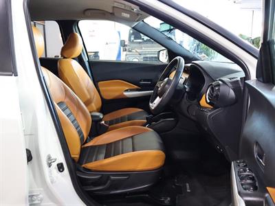 2021 Nissan Kicks - Thumbnail