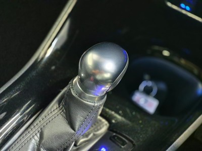 2017 Toyota C-HR - Thumbnail