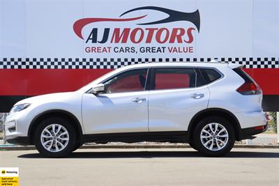 2021 Nissan X-Trail - Thumbnail