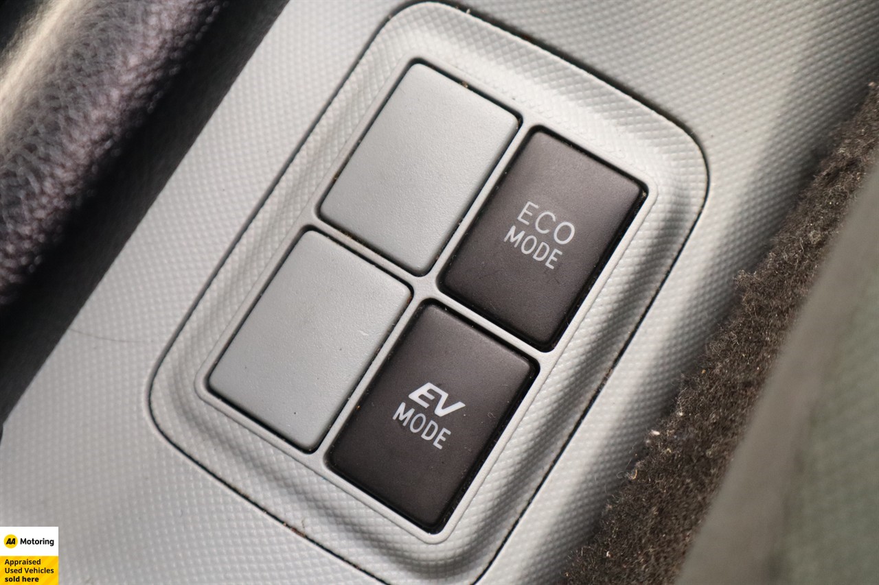 2012 Toyota Aqua