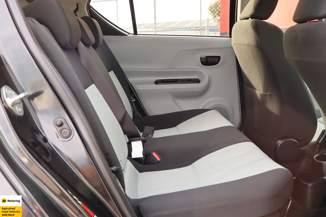 2012 Toyota Aqua