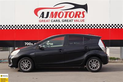 2012 Toyota Aqua - Thumbnail