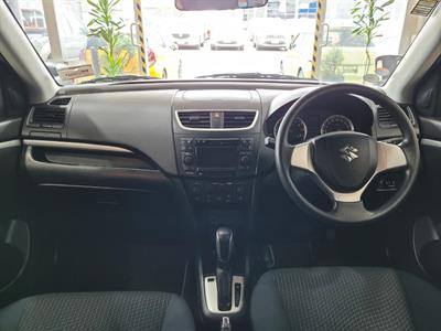 2016 Suzuki Swift - Thumbnail