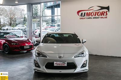2013 Toyota 86 - Thumbnail