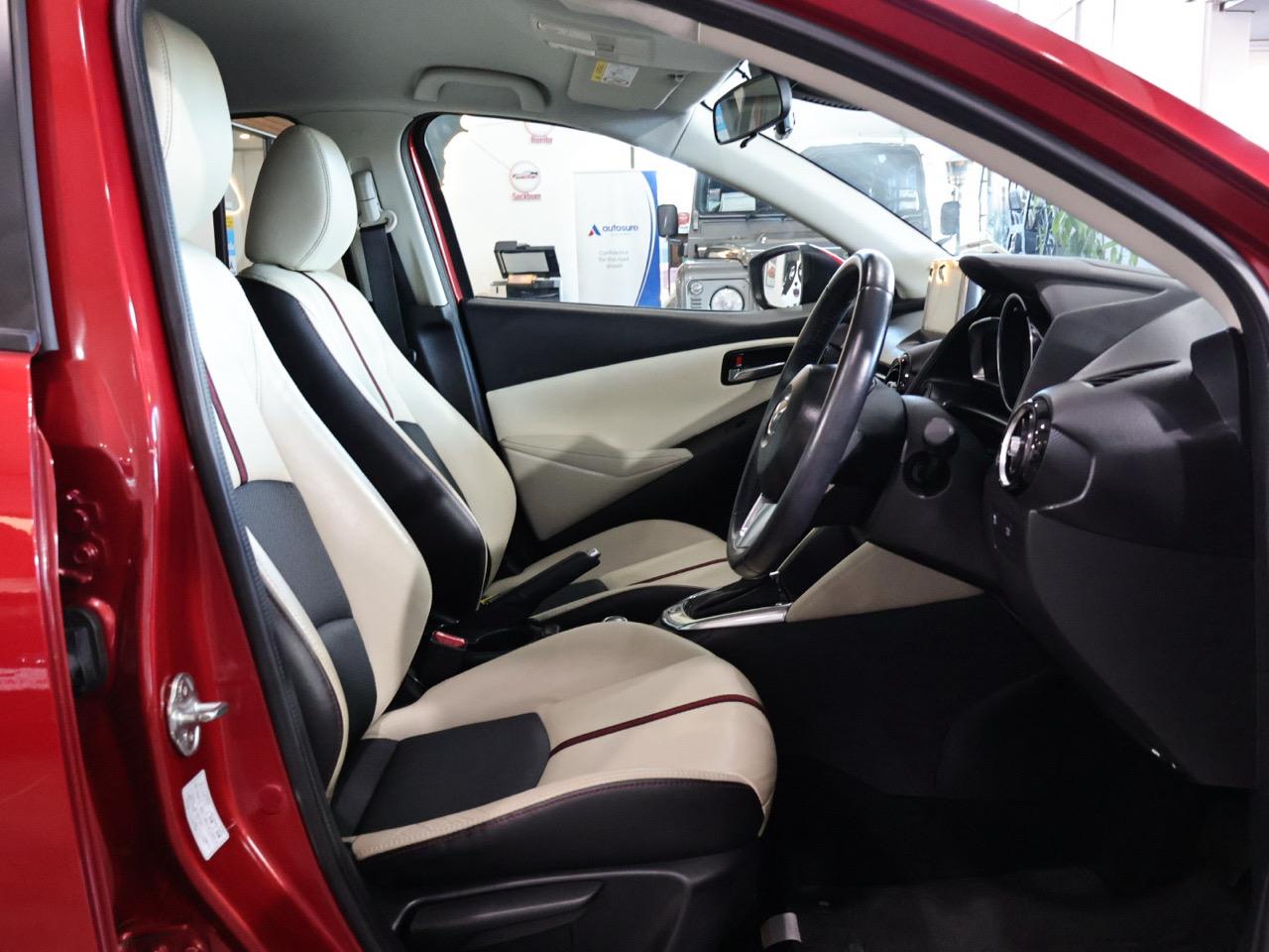 2015 Mazda Demio
