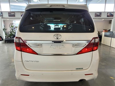 2012 Toyota Alphard - Thumbnail