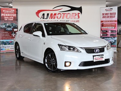 2013 Lexus CT 200h - Thumbnail