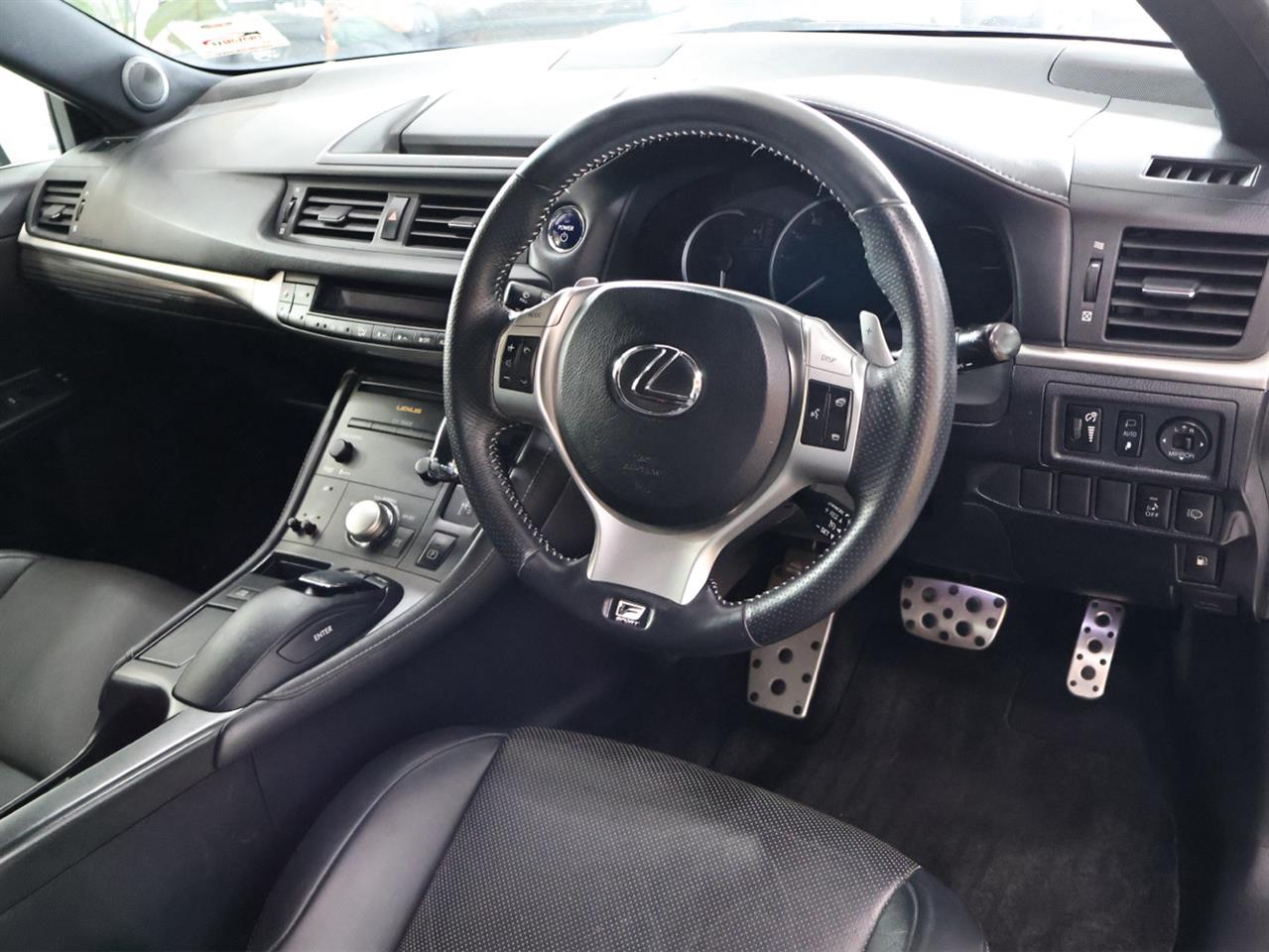 2013 Lexus CT 200h