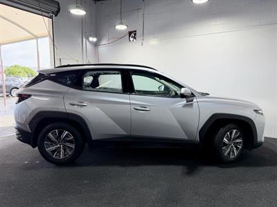2022 Hyundai Tucson - Thumbnail