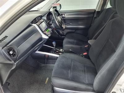 2015 Toyota Corolla - Thumbnail