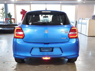 2017 Suzuki Swift - Thumbnail